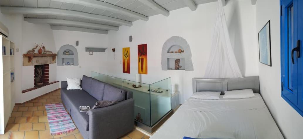 Xenonas Apartment Kamilari Bagian luar foto