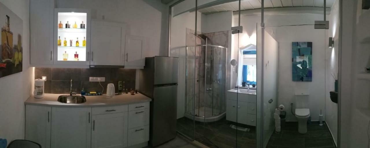 Xenonas Apartment Kamilari Bagian luar foto