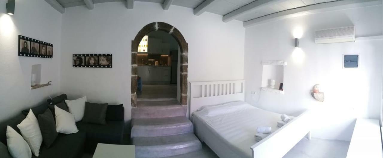 Xenonas Apartment Kamilari Bagian luar foto