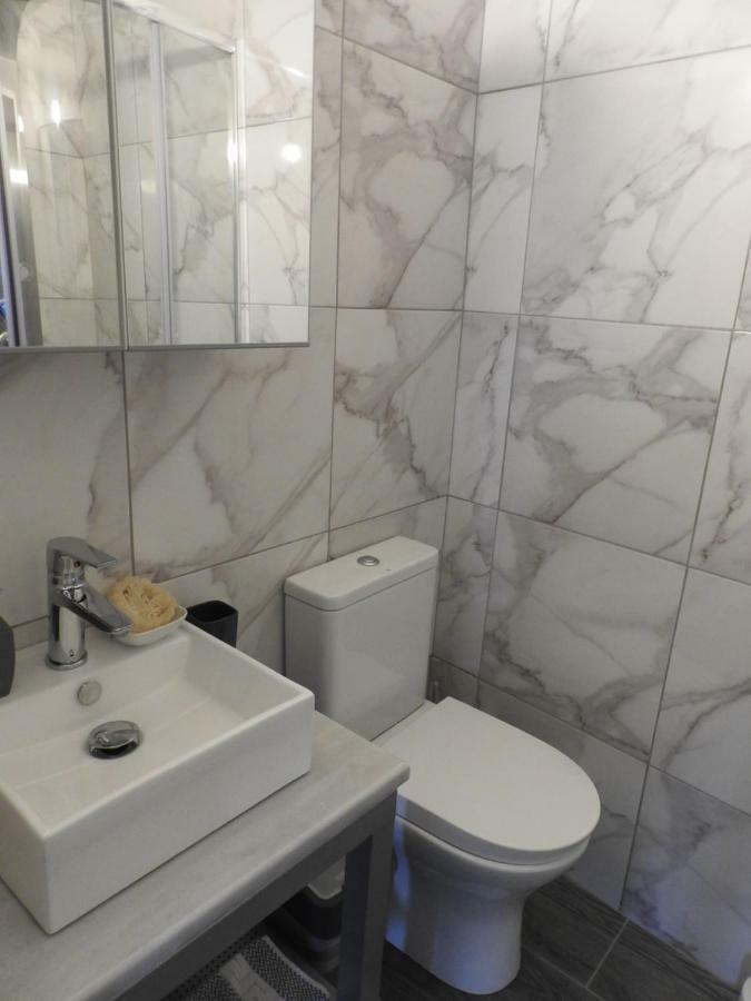 Xenonas Apartment Kamilari Bagian luar foto